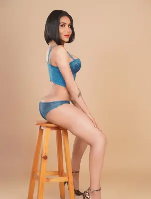 STHEFANNY VALENCIA – Trans Ciudad De México